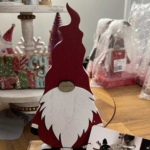 🎄🎄Rae Dunn Wooden Christmas Gnome “SANTA PLEASE STOP HERE”. ( 2 Available) - Picture 3 of 6